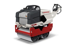Walec wibracyjny dwubębnowy DYNAPAC DTR75