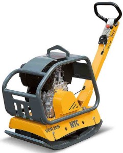 Zagęszczarka gruntu NTC rewersyjna VDR26 HONDA 26kN 160kg